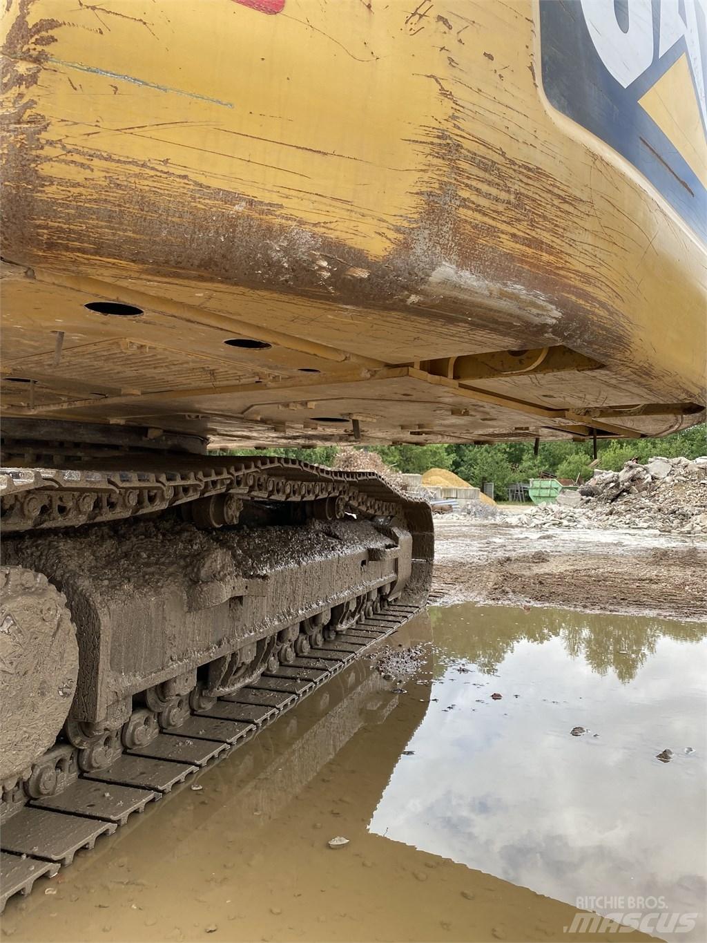 CAT 326 FLN Telakaivukoneet