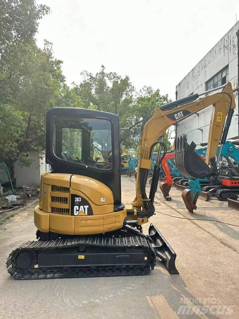 CAT 303 CR Minikaivukoneet < 7t