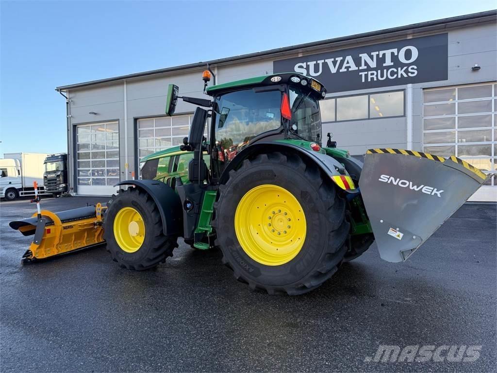 John Deere 6R 250 Traktorit