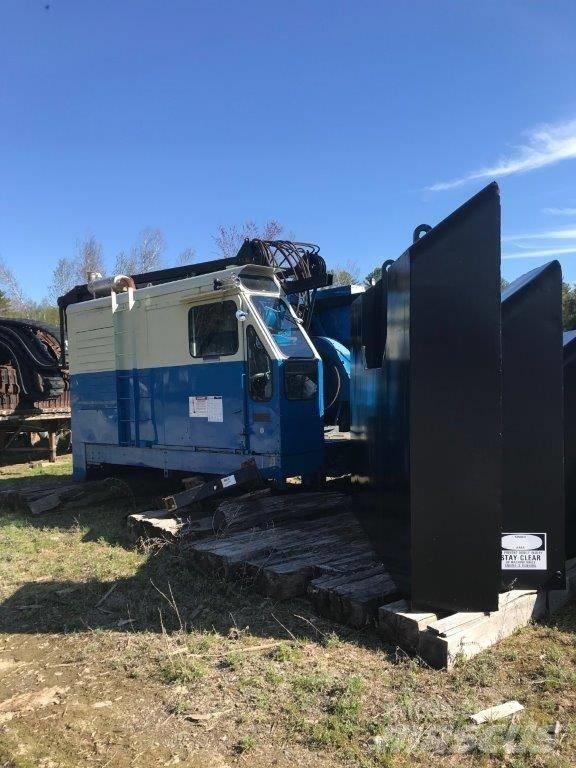 Manitowoc 3900 Tela-alustaiset nosturit