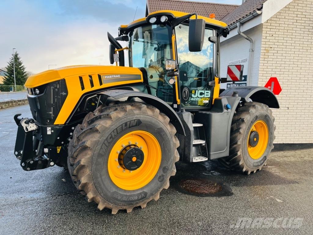 JCB 4220 I Con Traktorit