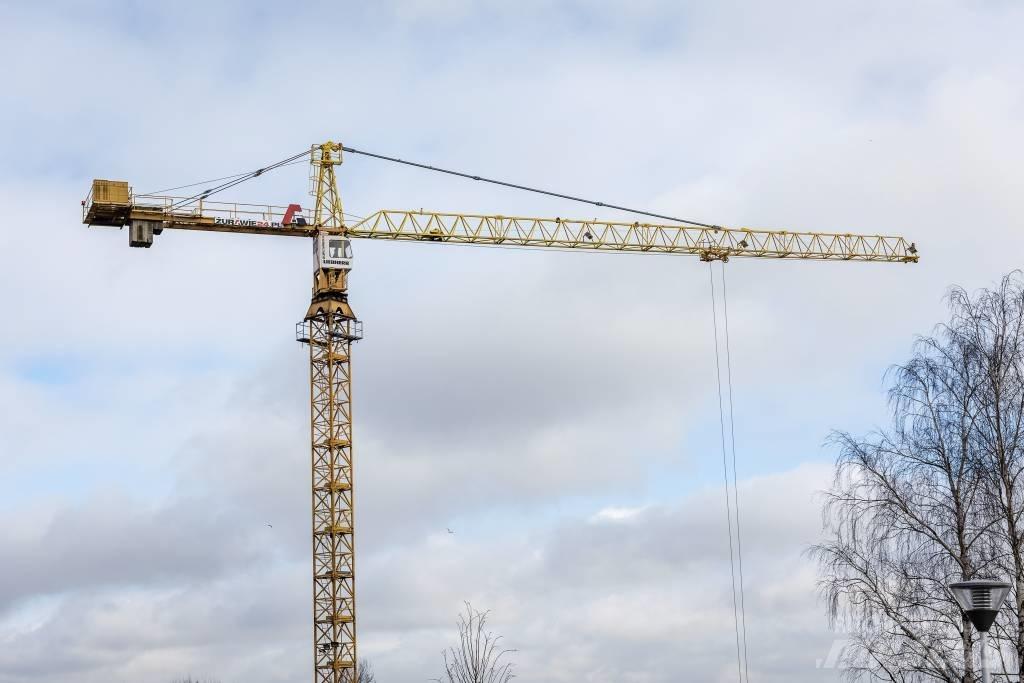 Liebherr 120HC Torninosturit