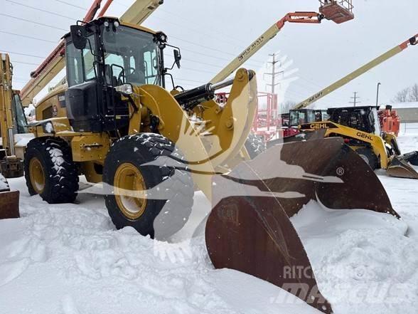 CAT 938M Pyöräkuormaajat