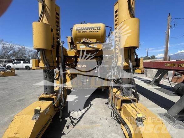 Gomaco GP2400 Betonin levittäjät