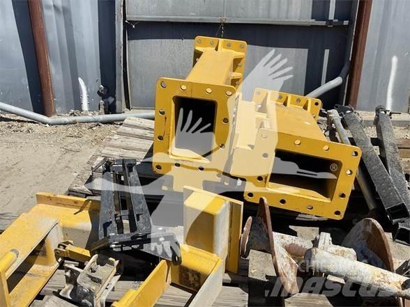 Gomaco GP2400 Betonin levittäjät