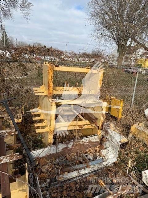  HEM 12-27 SFP Betonin levittäjät