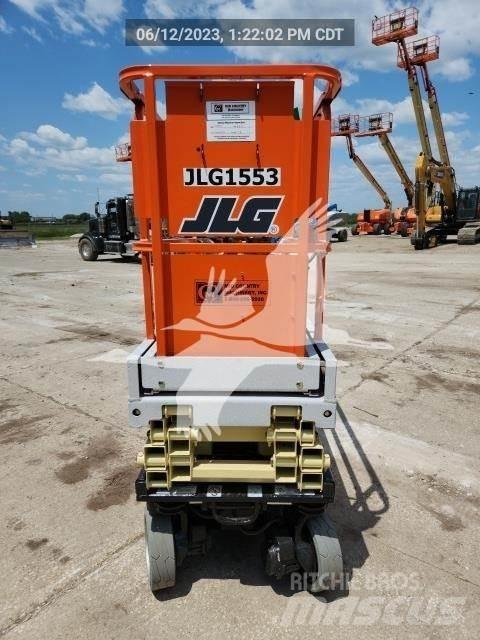 JLG 1930ES Saksilavat