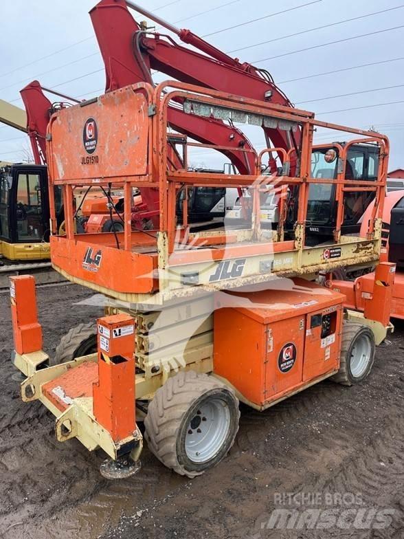 JLG 260MRT Saksilavat