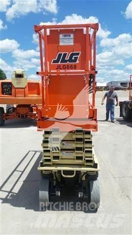 JLG 2632ES Saksilavat