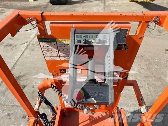 JLG 2632ES Saksilavat