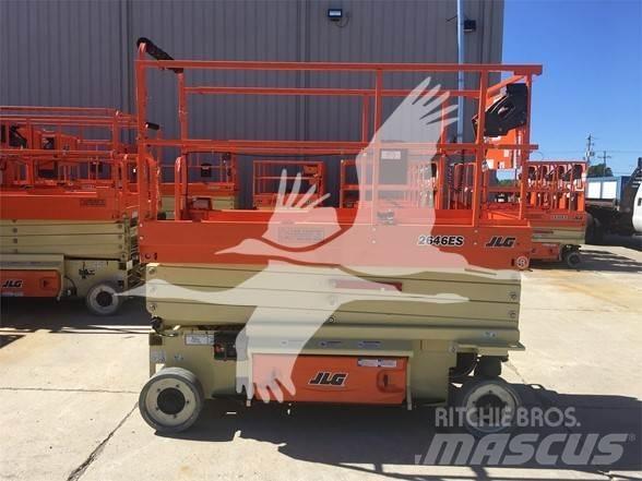 JLG 2646ES Saksilavat