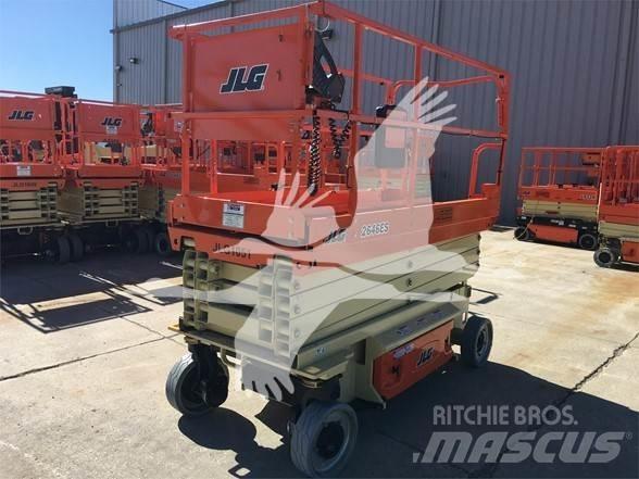 JLG 2646ES Saksilavat