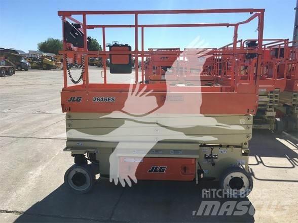 JLG 2646ES Saksilavat