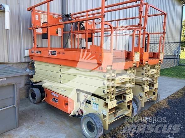 JLG 3246ES Saksilavat