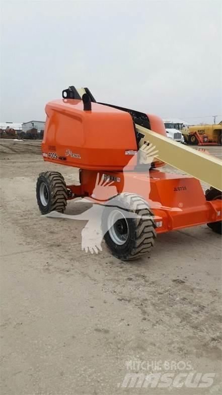 JLG 400S Teleskooppipuominostimet
