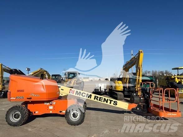 JLG 400S Teleskooppipuominostimet