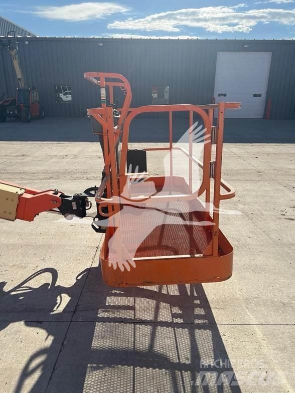 JLG 400S Teleskooppipuominostimet