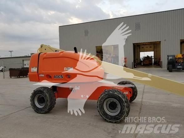 JLG 400S Teleskooppipuominostimet