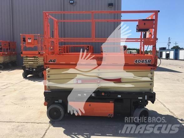 JLG 4045R Saksilavat