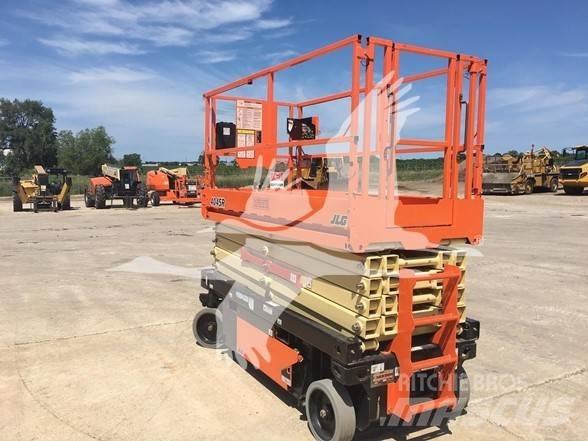 JLG 4045R Saksilavat