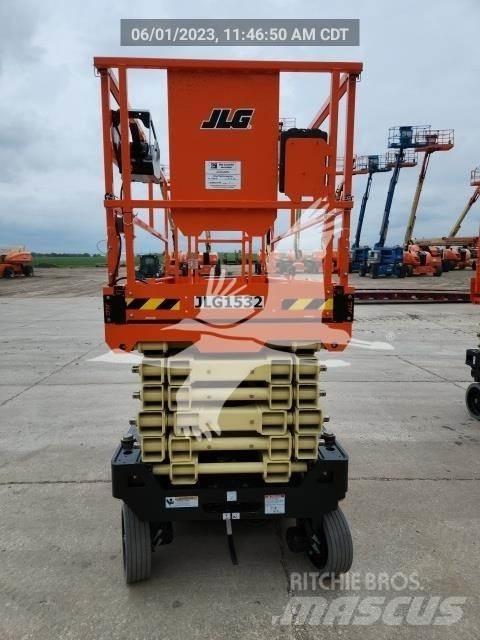 JLG 4045R Saksilavat