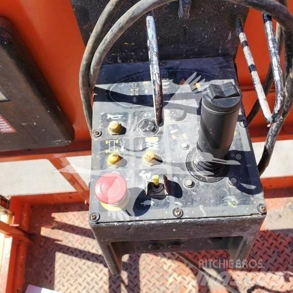 JLG 4069LE Saksilavat