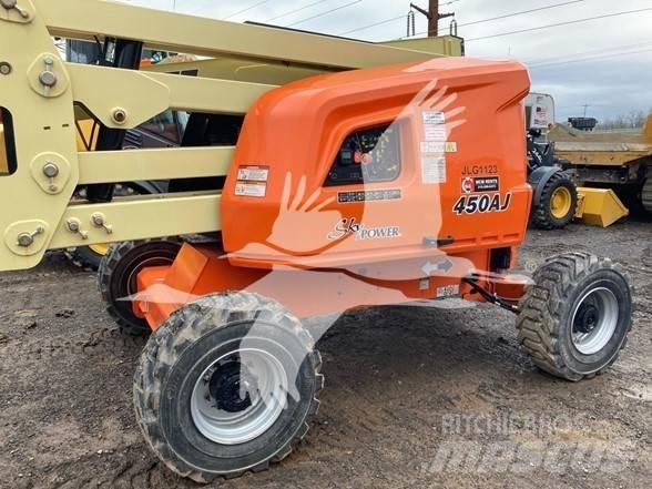 JLG 450AJ Kuukulkijat