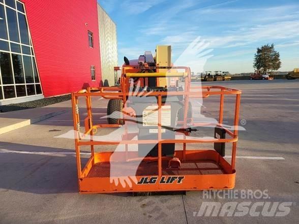 JLG 450AJ Kuukulkijat