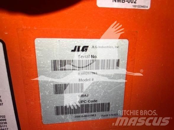 JLG 600AJ Kuukulkijat
