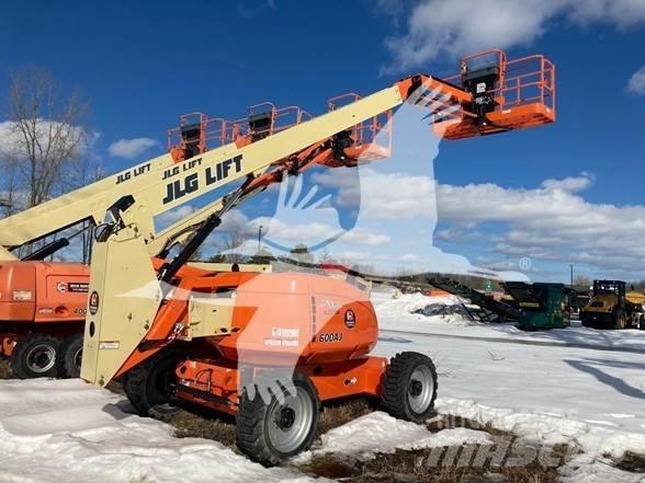 JLG 600AJ Kuukulkijat