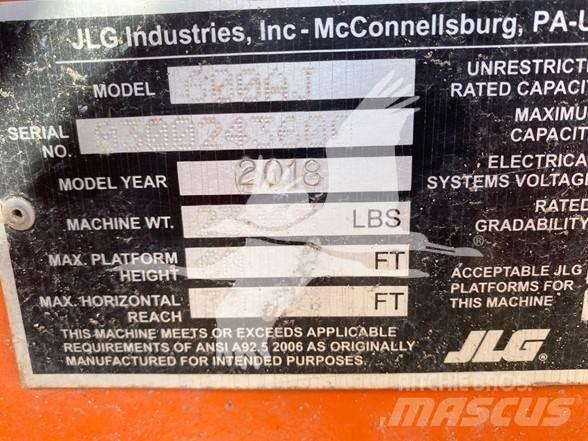 JLG 600AJ Kuukulkijat