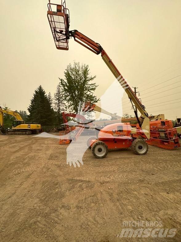 JLG 600AJ Kuukulkijat