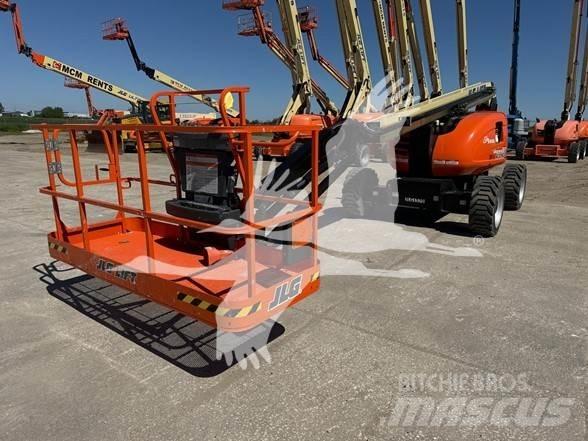 JLG 600AJ Kuukulkijat