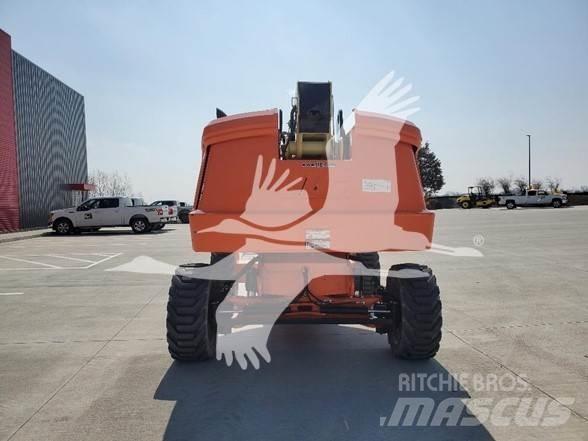 JLG 660SJ Teleskooppipuominostimet