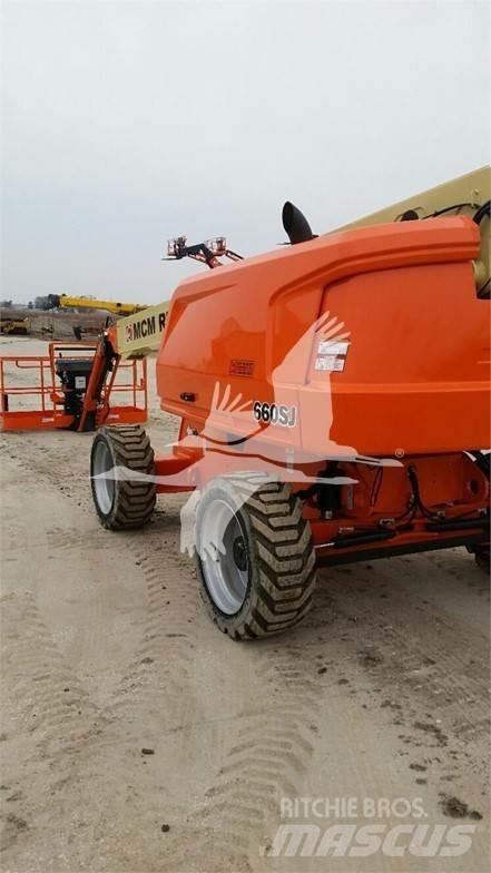 JLG 660SJ Teleskooppipuominostimet