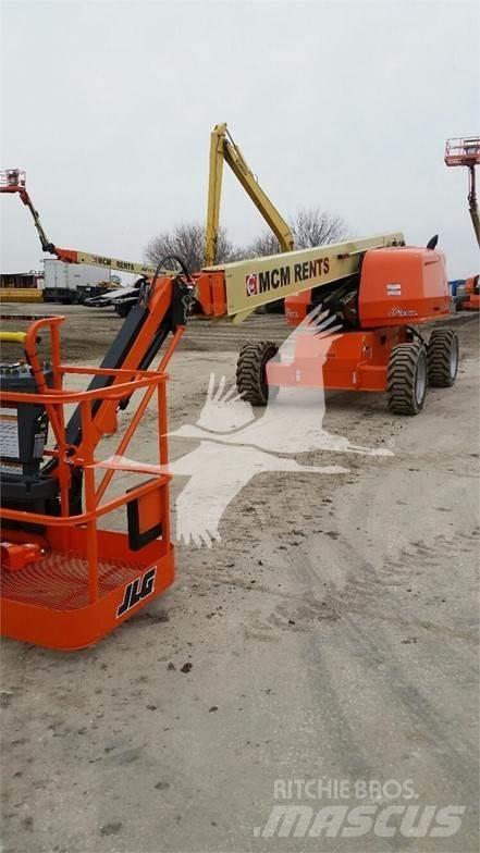 JLG 660SJ Teleskooppipuominostimet