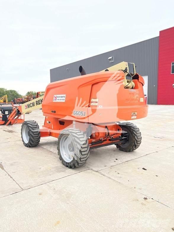 JLG 660SJ Teleskooppipuominostimet