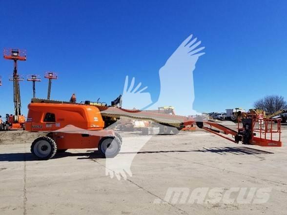 JLG 660SJ Teleskooppipuominostimet