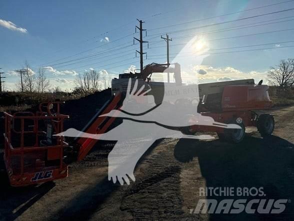 JLG 660SJ Teleskooppipuominostimet