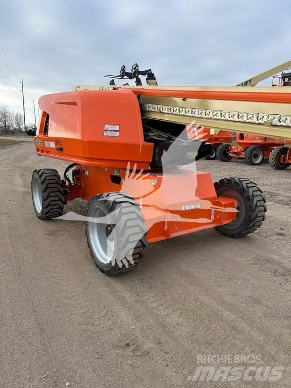 JLG 660SJ Teleskooppipuominostimet