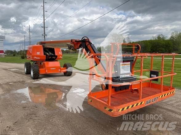 JLG 660SJ Teleskooppipuominostimet