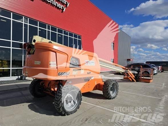 JLG 660SJ Teleskooppipuominostimet