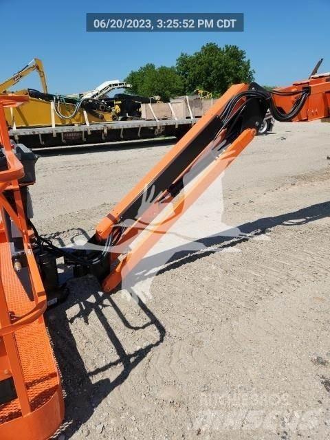 JLG 660SJ Teleskooppipuominostimet