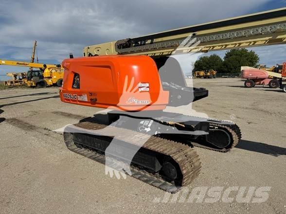 JLG 660SJC Teleskooppipuominostimet
