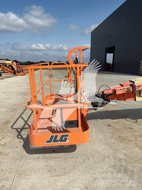 JLG 800S Teleskooppipuominostimet