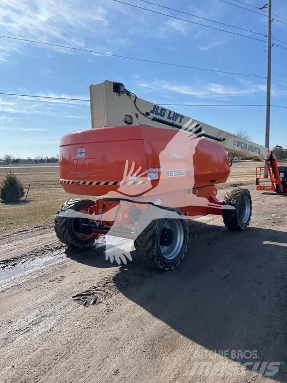 JLG 860SJ Teleskooppipuominostimet
