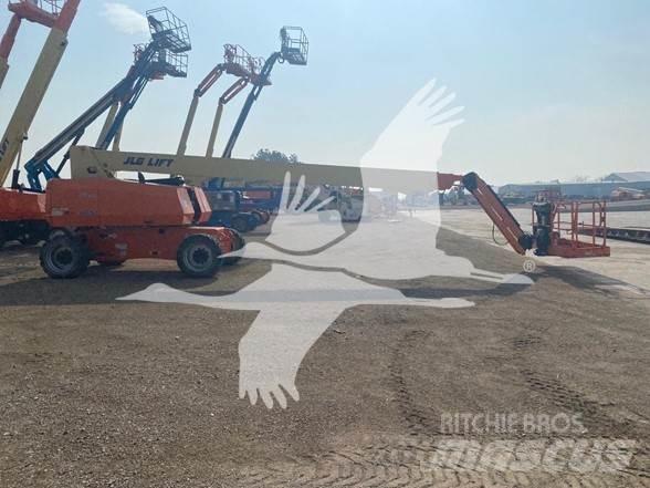 JLG 860SJ Teleskooppipuominostimet