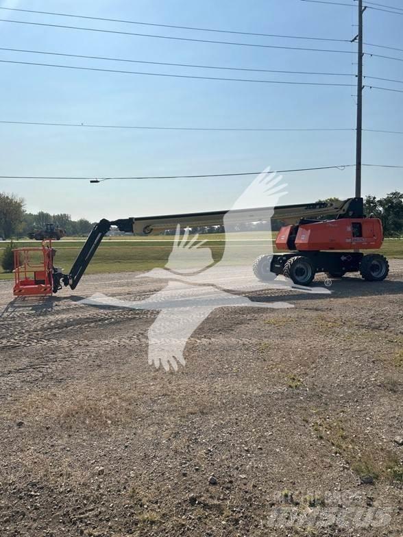 JLG 860SJ Teleskooppipuominostimet