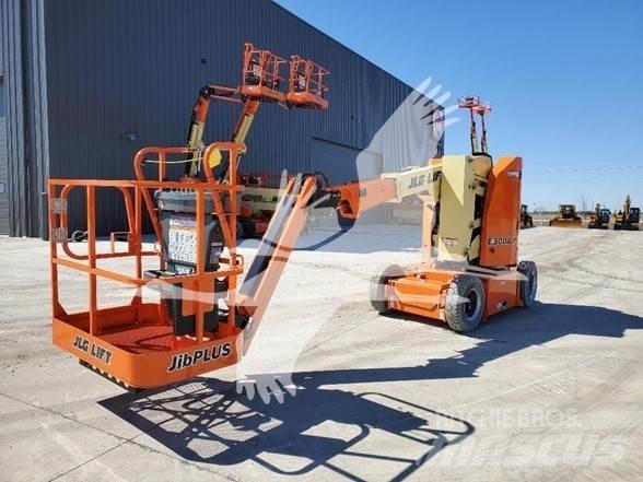 JLG E300AJP Kuukulkijat