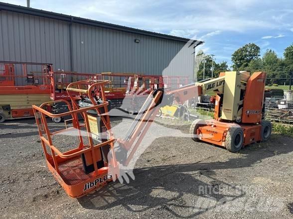 JLG E300AJP Kuukulkijat